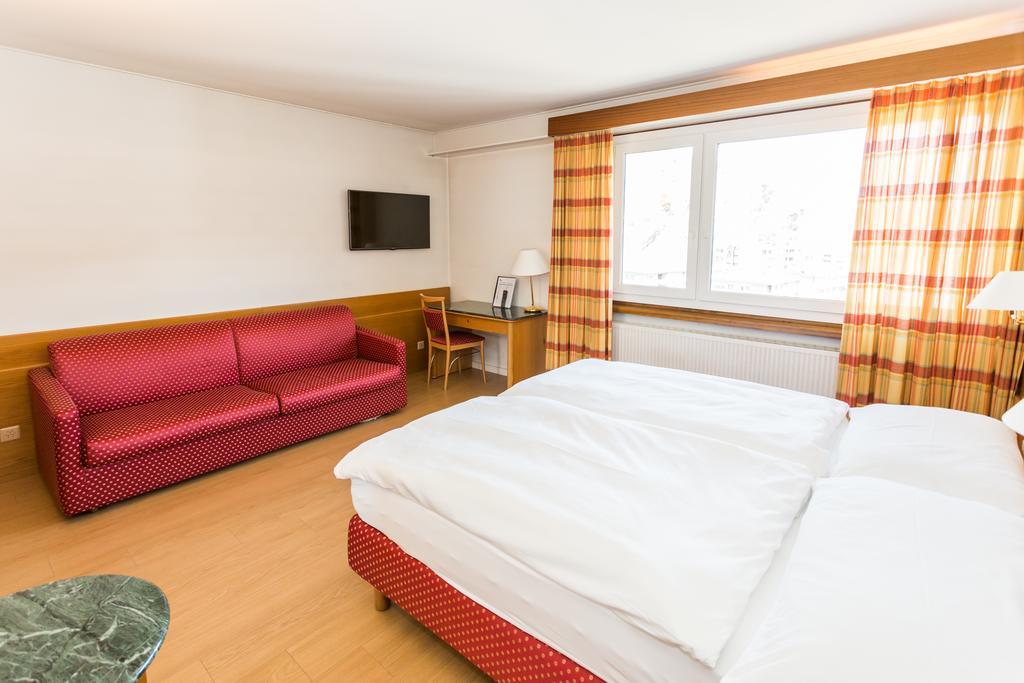 Hotel Du Rhone ซิยง ห้อง รูปภาพ