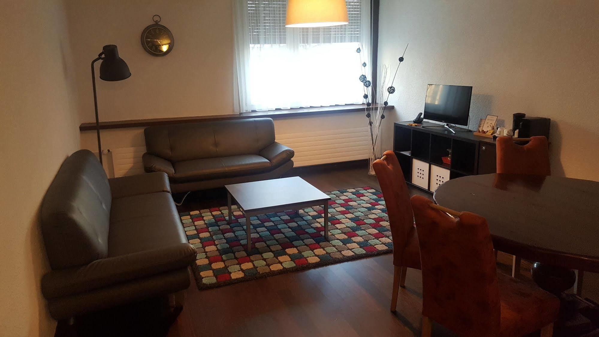 Hotel Du Rhone ซิยง ภายนอก รูปภาพ